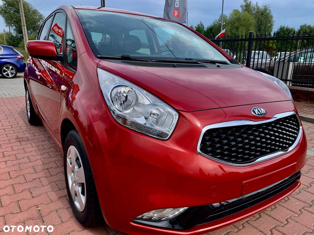 Kia Venga 1.4 CVVT UEFA EURO 2016 - 10