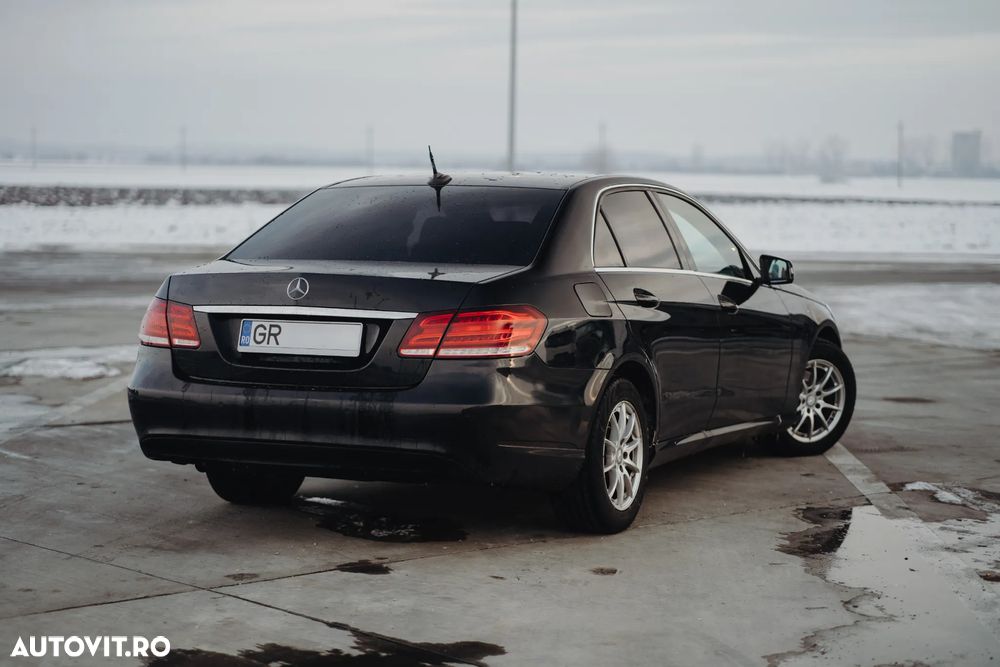 Mercedes-Benz E - 15