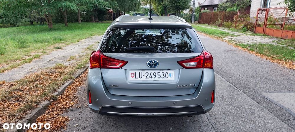 Toyota Auris 1.8 HSD Prestige NAVI - 26
