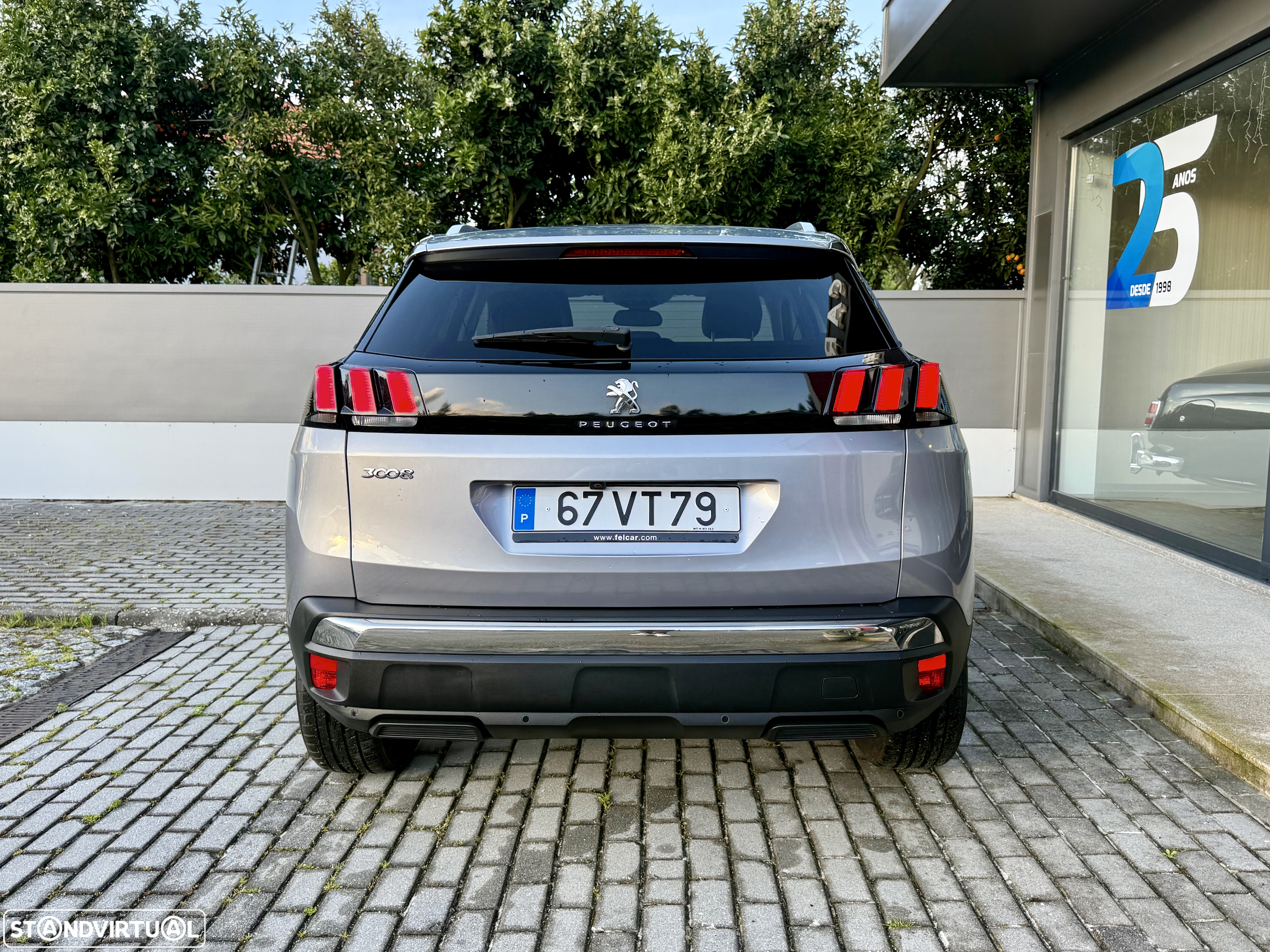 Peugeot 3008 1.5 BlueHDi Allure EAT8 - 6