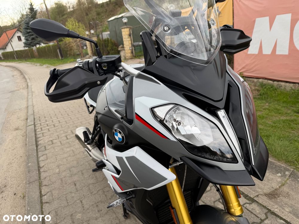 BMW XR - 7