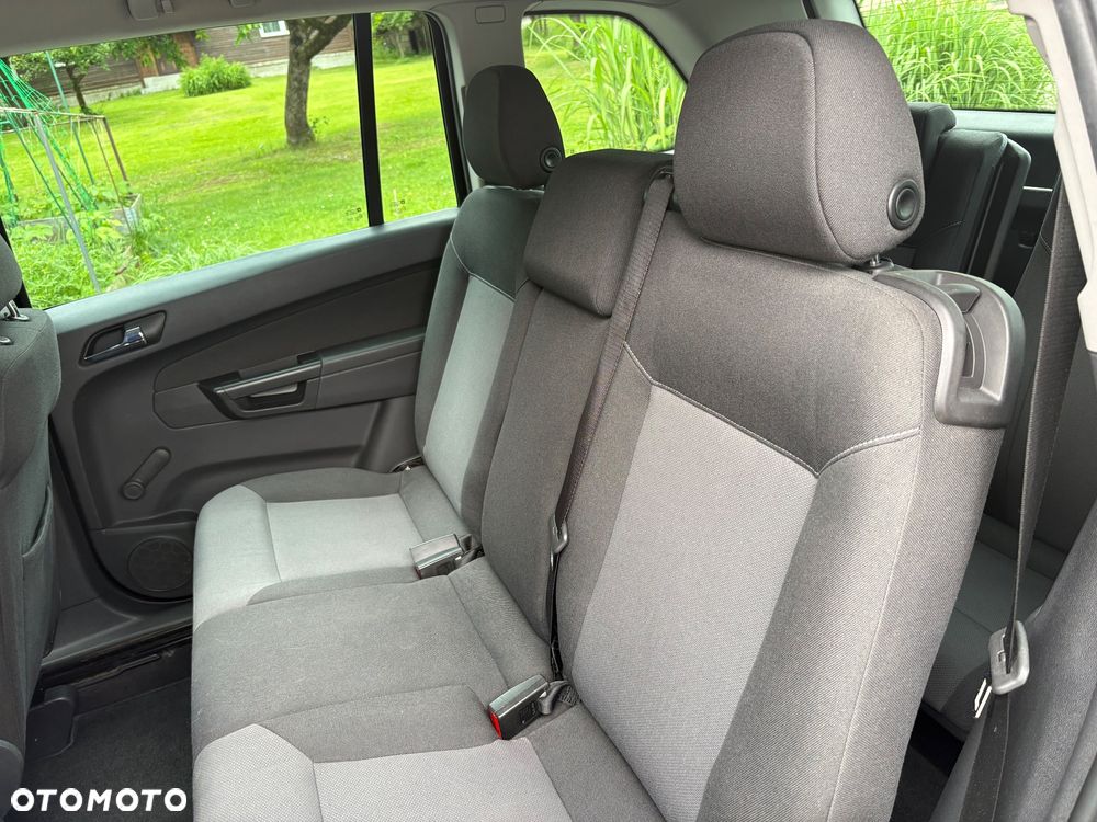 Opel Zafira 1.8 Family - 20
