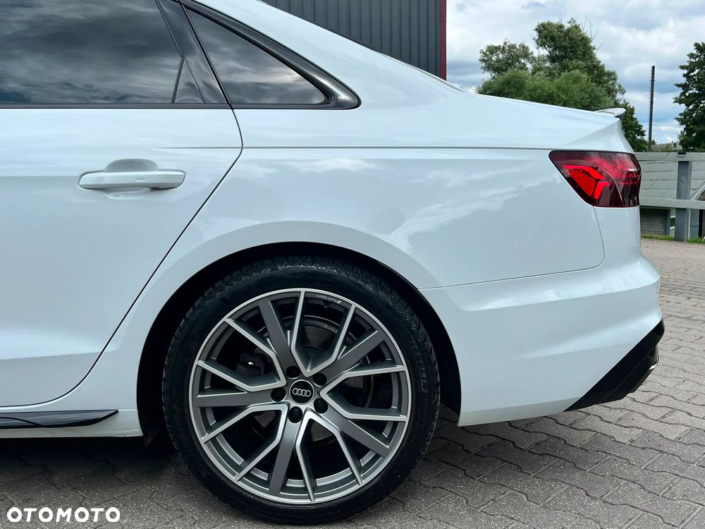 Audi A4 Limousine 35 TFSI mHEV S Line S tronic - 29