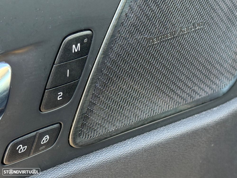 Volvo XC 60 2.0 T8 PHEV Inscription AWD - 20