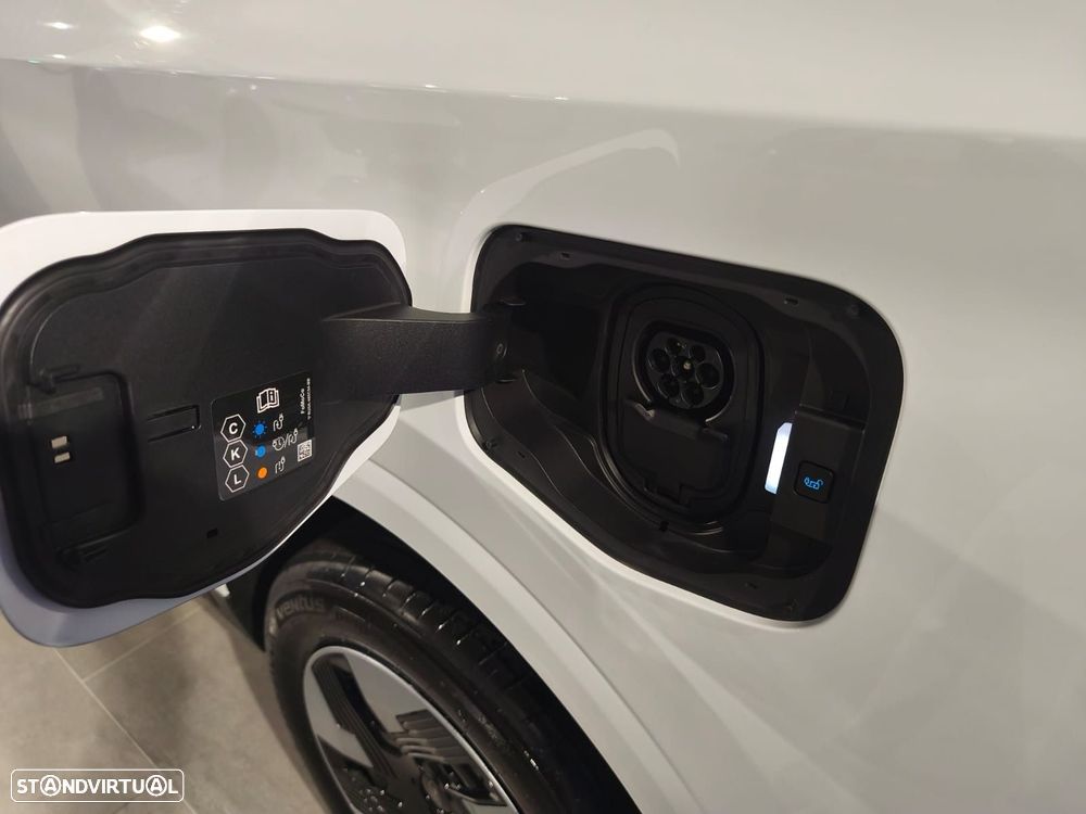 Ford Tourneo Courier 54 kWh Trend - 17