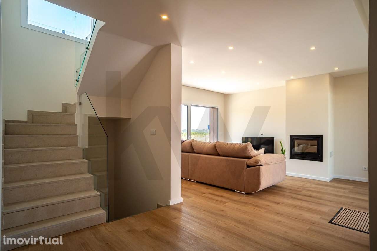 Moradia T3 - Charneca da Caparica - Grande imagem: 3/15