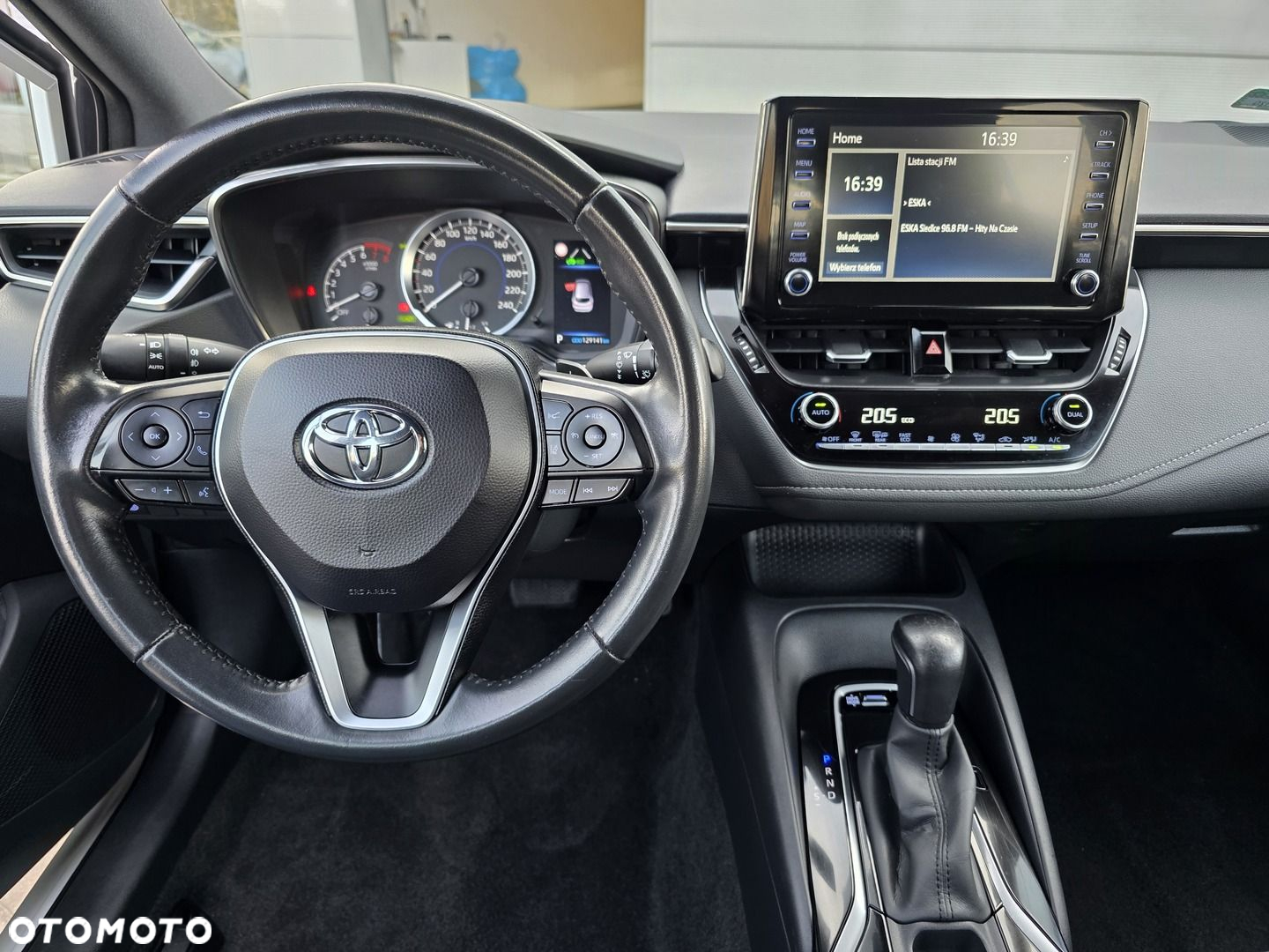 Toyota Corolla - 12