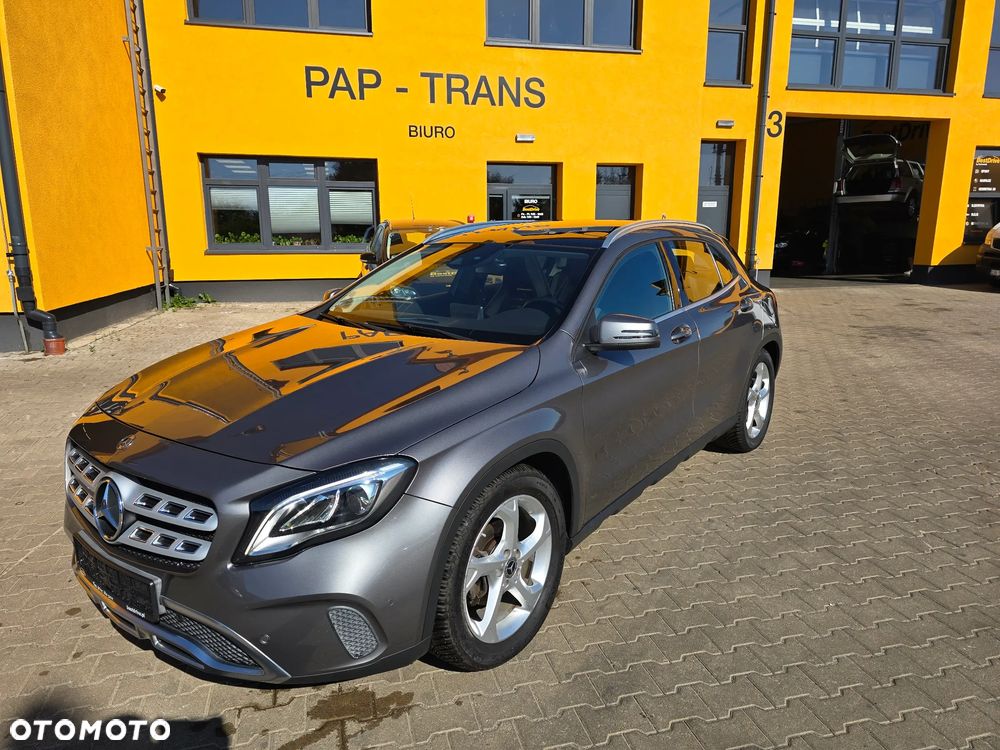 Mercedes-Benz GLA 200 d 7G-DCT - 6
