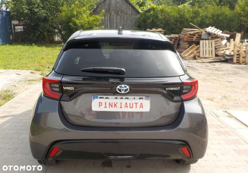 Toyota Yaris - 13