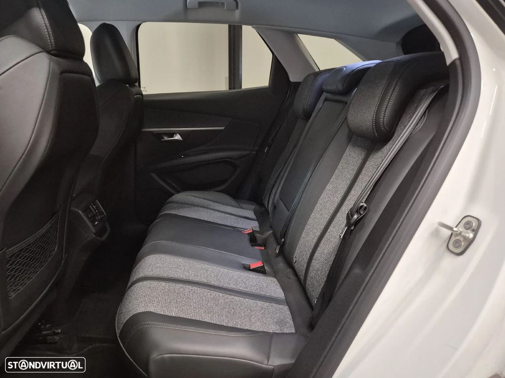 Peugeot 3008 1.5 BlueHDi Allure - 9