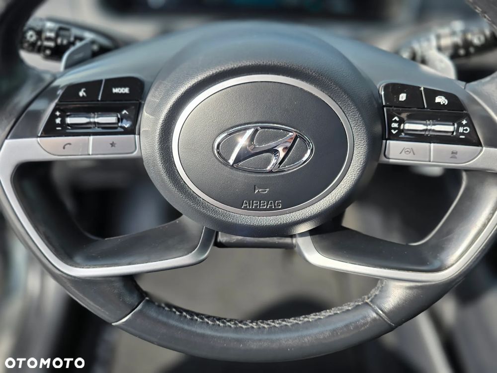 Hyundai Tucson 1.6 T-GDi HEV Executive 2WD - 22