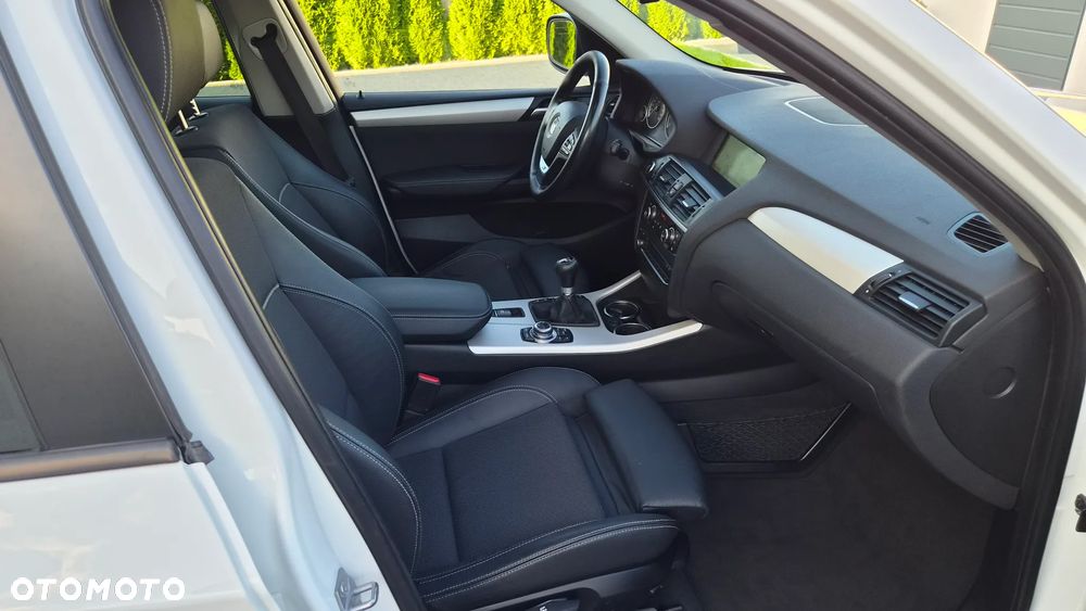 BMW X3 xDrive20d - 9