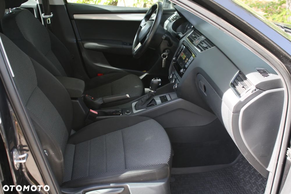 Skoda Octavia 2.0 TDI 4x4 Ambition DSG - 17