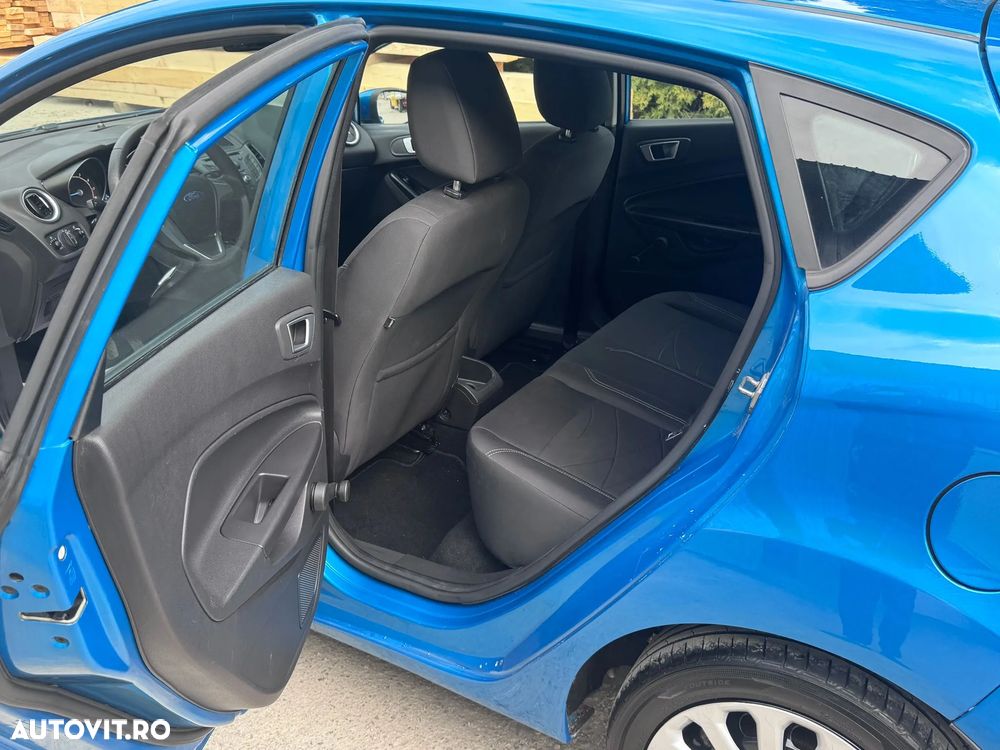 Ford Fiesta - 13