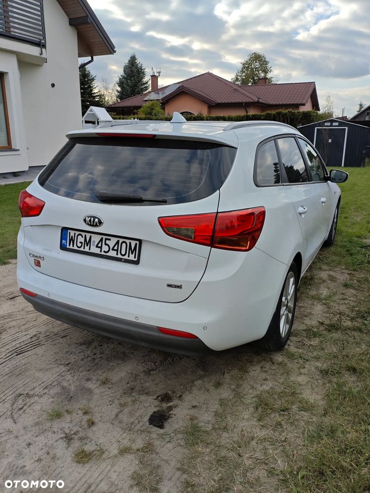 Kia Ceed Cee'd 1.6 CRDi M - 12