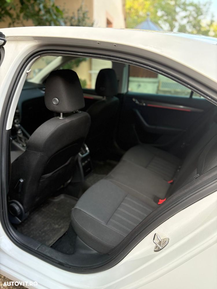 Skoda Octavia - 7