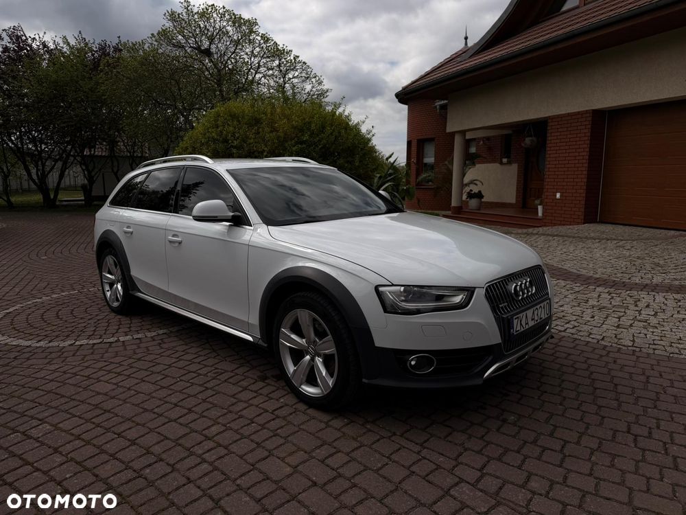 Audi A4 Allroad 2.0 TDI DPF S tronic - 1