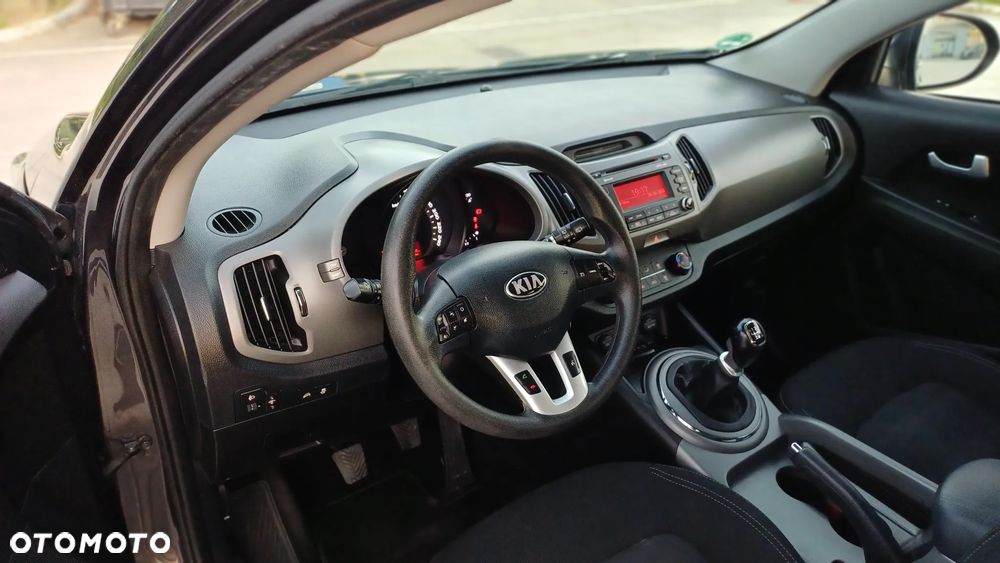 Kia Sportage 1.7 CRDI 2WD Spirit - 10