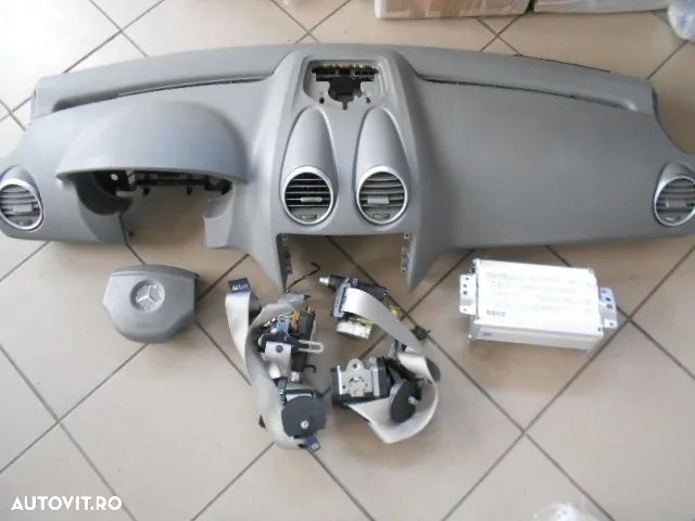 PLANSA BORD / Airbag ML II, W 164 GRI 2006 2007 2008 - 3