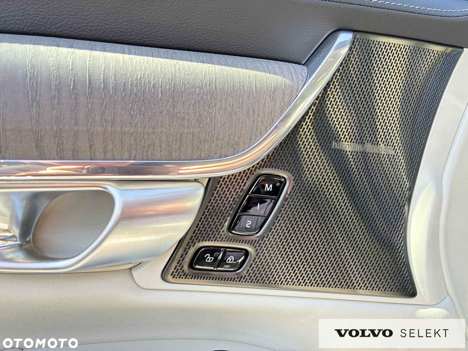 Volvo S90 - 23