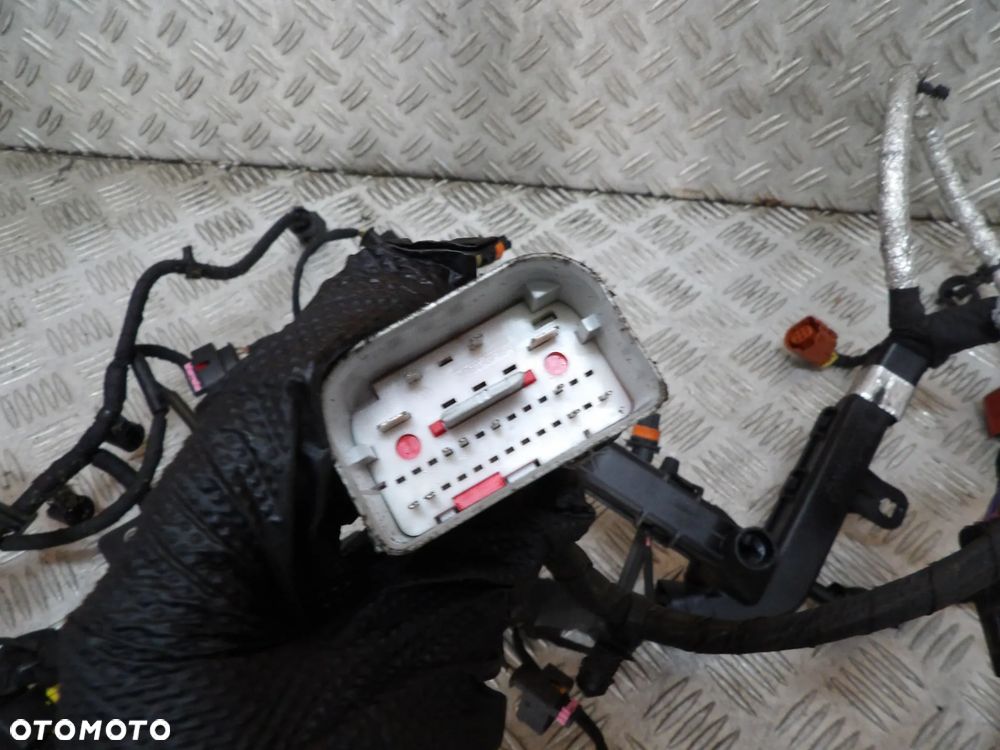 JEEP GRAND CHEROKEE WK2 3.0 CRD INSTALACJA ELEKTRYCZNA SILNIKA - 9