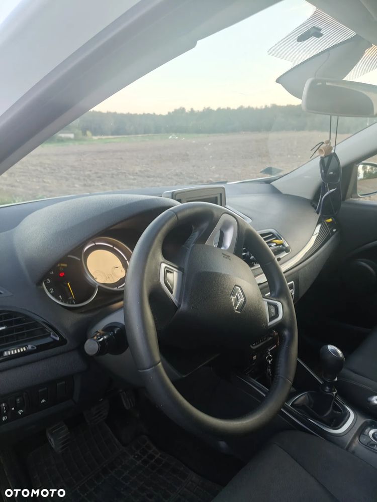 Renault Megane - 5