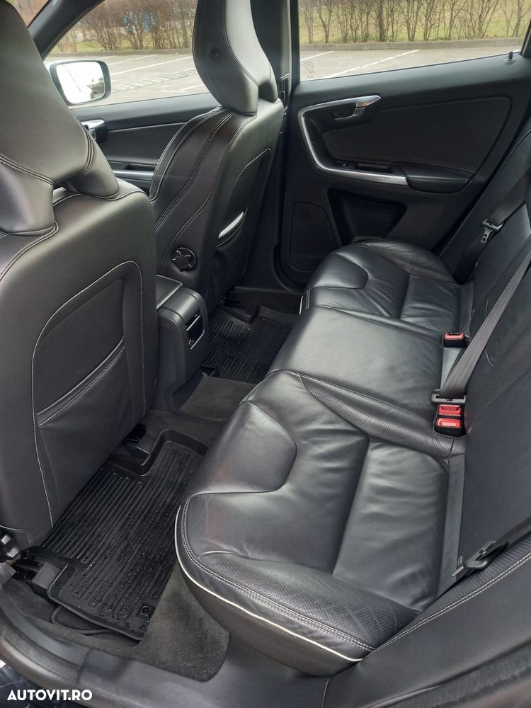 Volvo XC 60 D4 VEA Start-Stop R-Design - 6