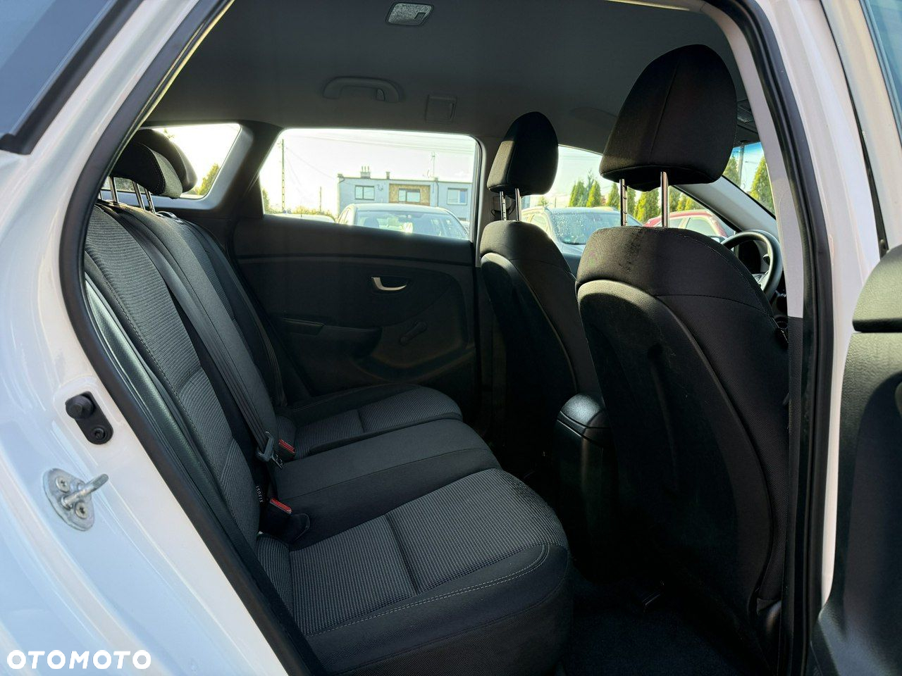Hyundai i30 1.4 Classic + - 22