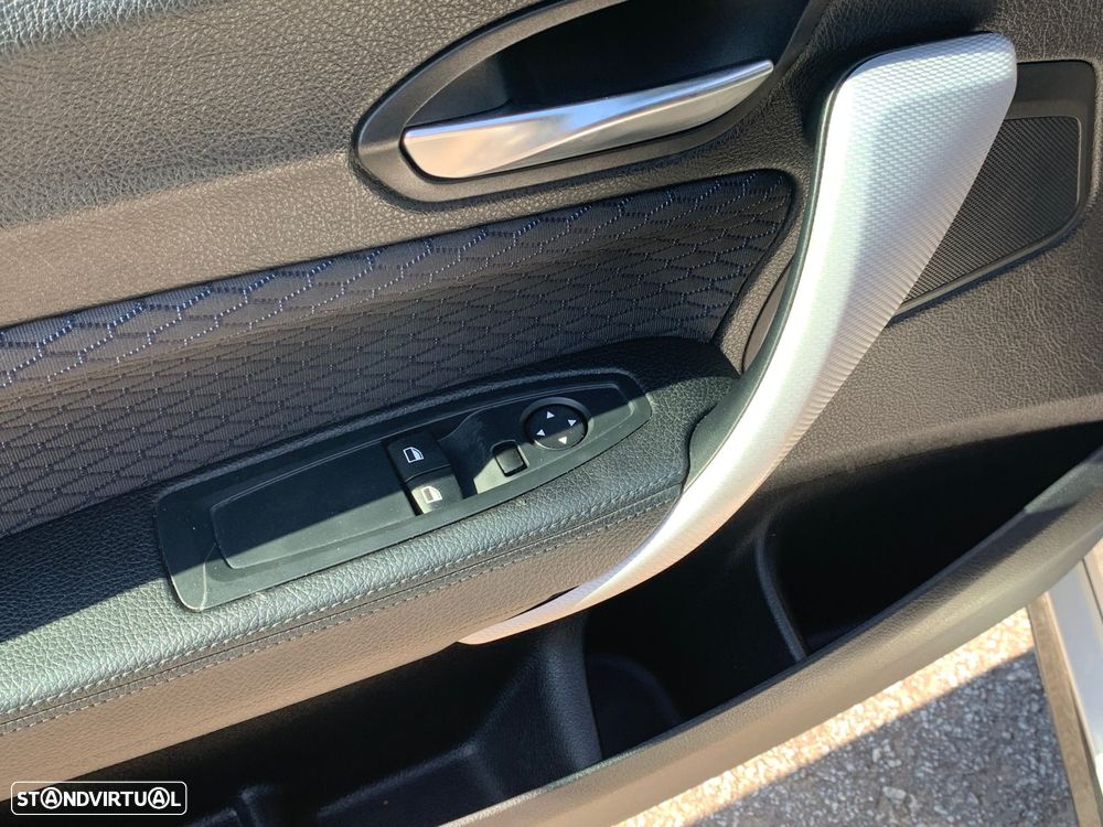 BMW 220 d Coupe Pack M Auto - 42