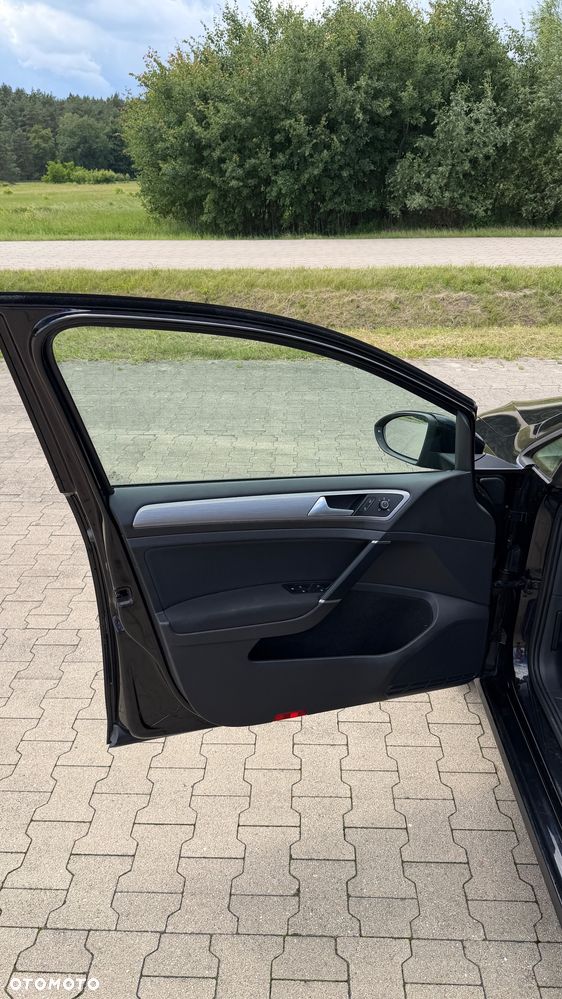 Volkswagen Golf 1.2 TSI BMT Trendline - 11