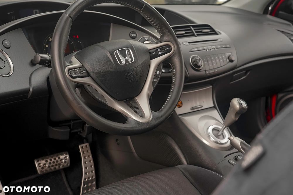 Honda Civic 1.8 TypeS + i-SHIFT - 8