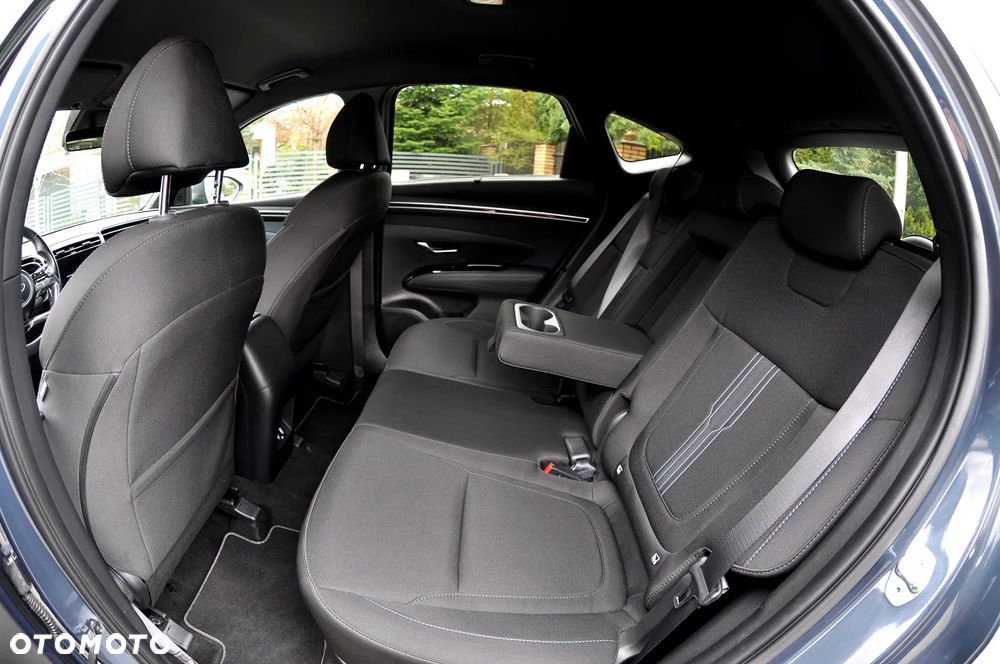 Hyundai Tucson 1.6 T-GDi HEV 2WD Advantage - 19