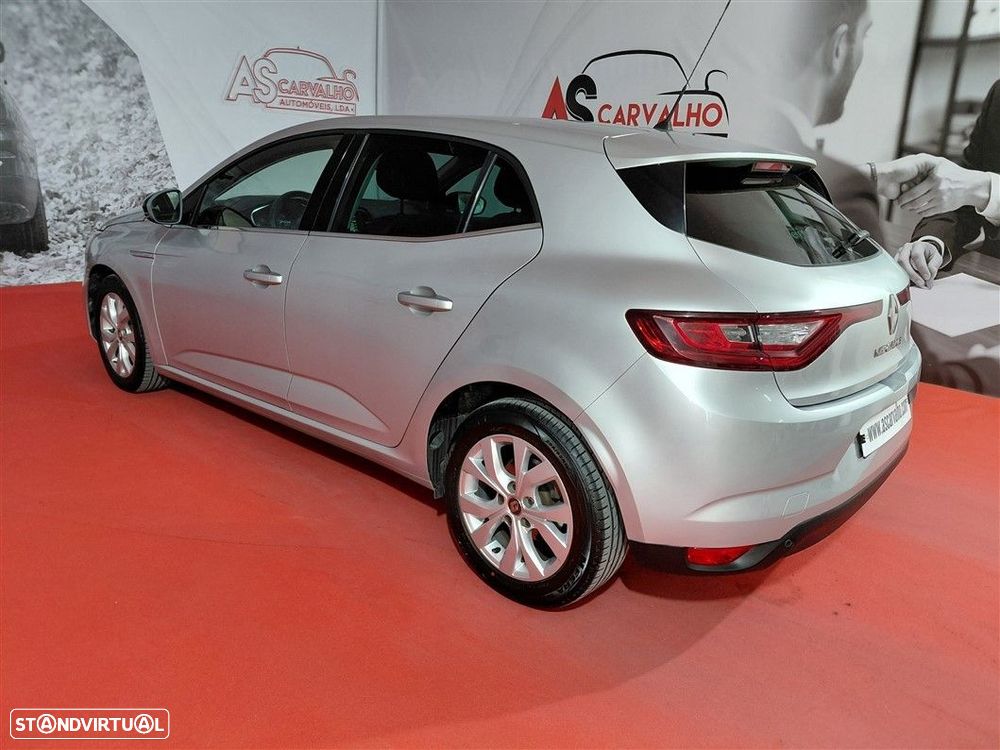 Renault Mégane 1.3 TCe Limited - 12