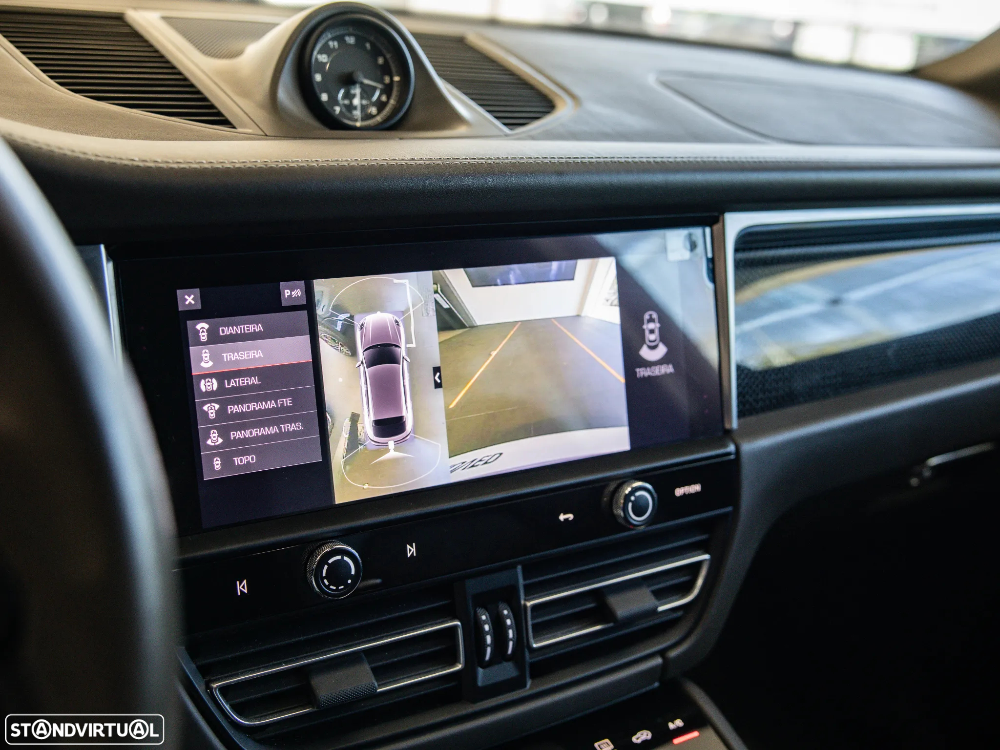 Porsche Macan Standard - 30