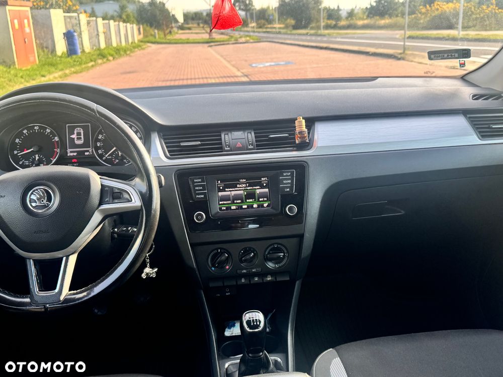 Skoda RAPID 1.2 TSI Ambition - 3