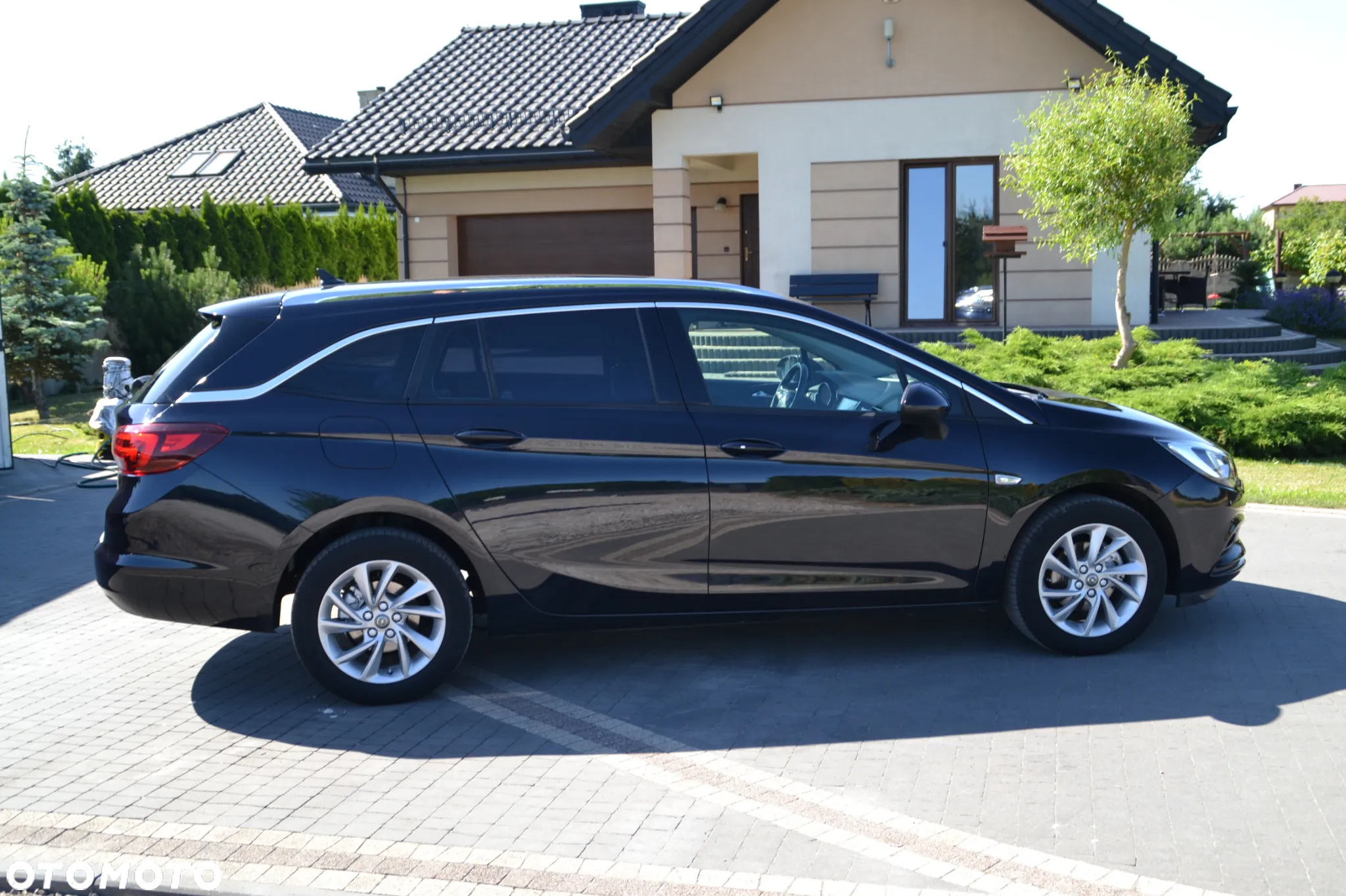 Opel Astra 1.4 Turbo Sports Tourer 120 Jahre - 15