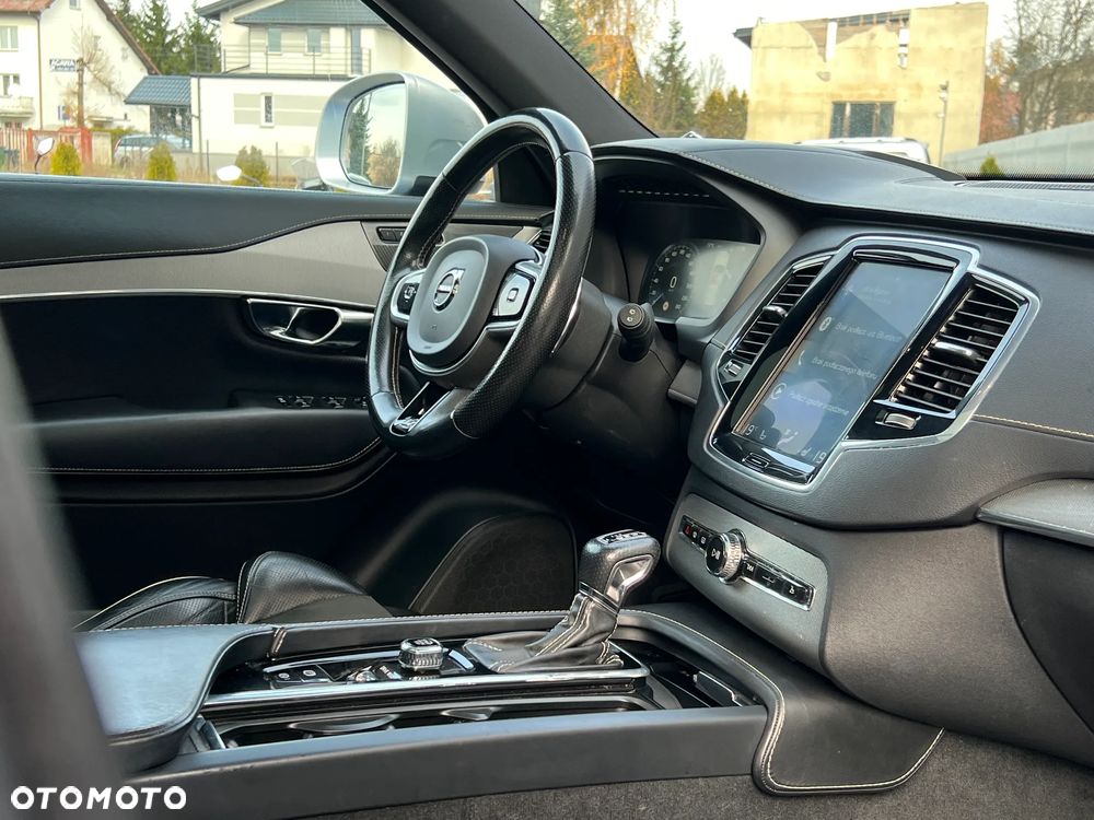 Volvo XC 90 D5 AWD R-Design 7os - 21
