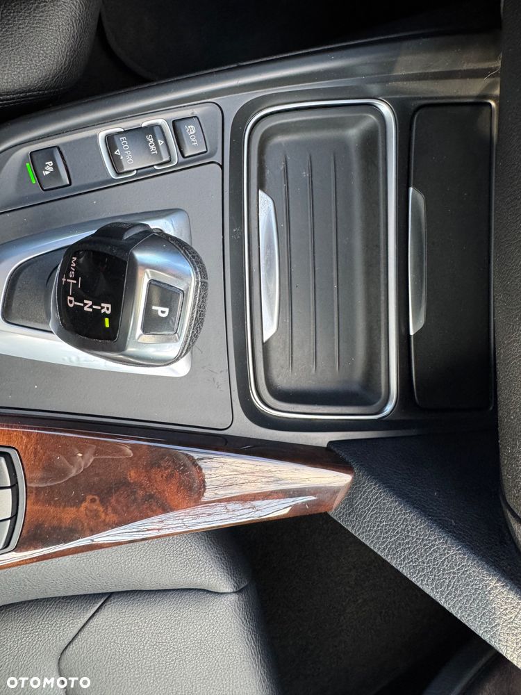 BMW Seria 3 328i xDrive Sport Line - 34