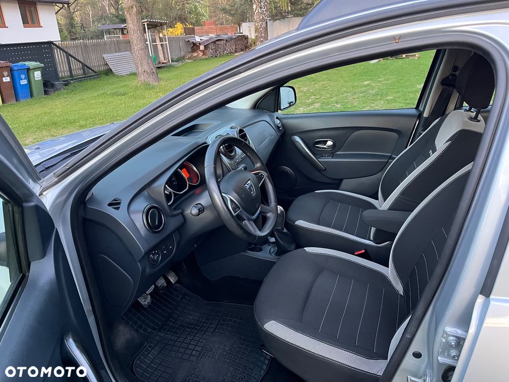 Dacia Sandero TCe 90 Laureate - 11
