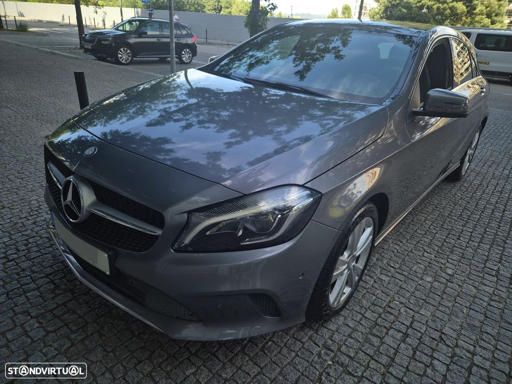 Mercedes-Benz A 180 Urban - 1