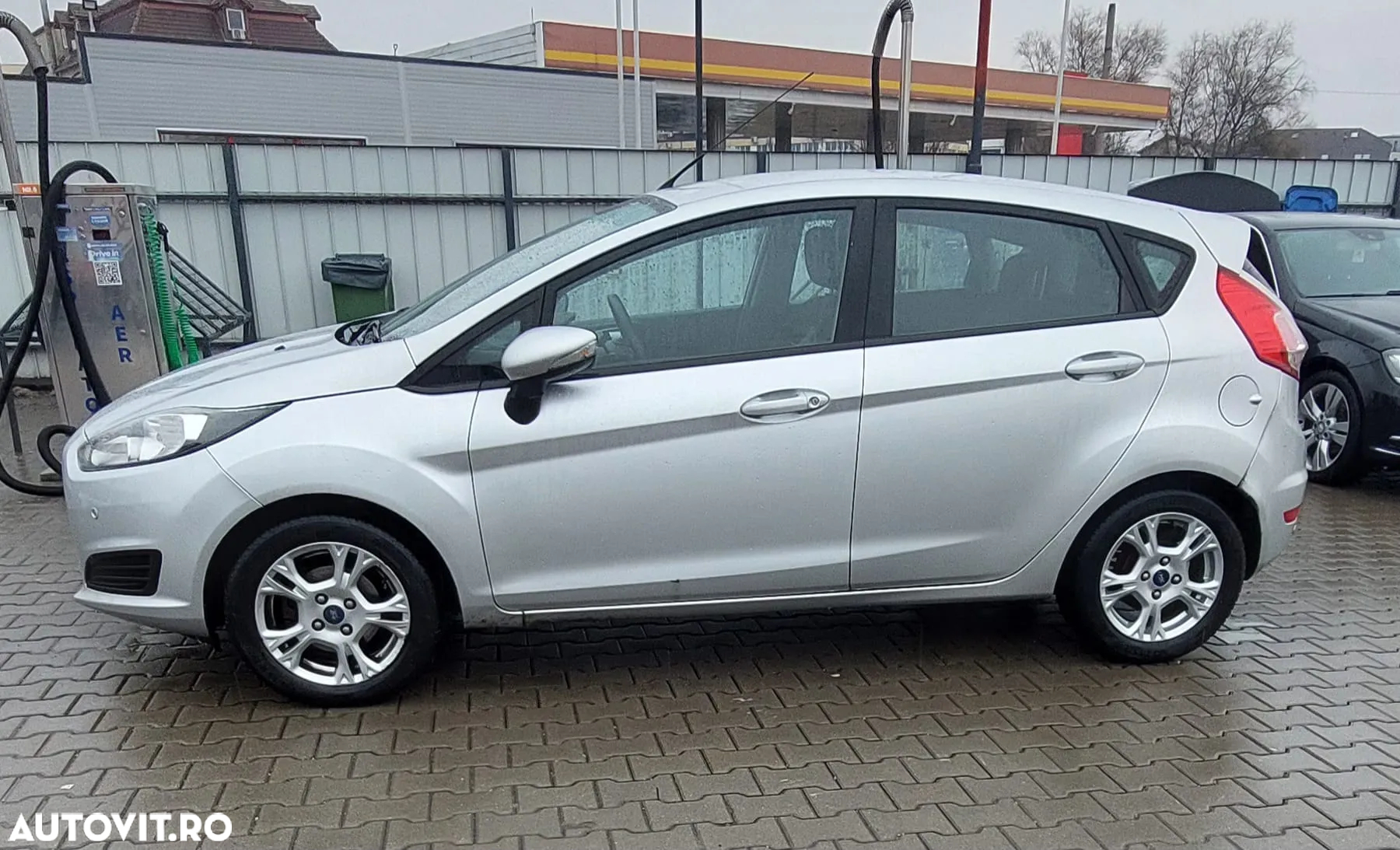 Ford Fiesta - 2