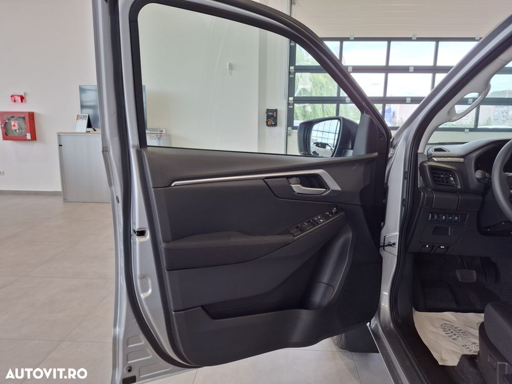 Isuzu D-Max 2.2 DSL 4x4 Double Cab 8AT Executive - 13