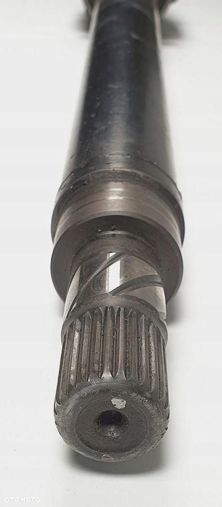 PÓŁOŚ PRAWA PRAWY PRZÓD VOLVO V70 II 2.4 30711438 - 2