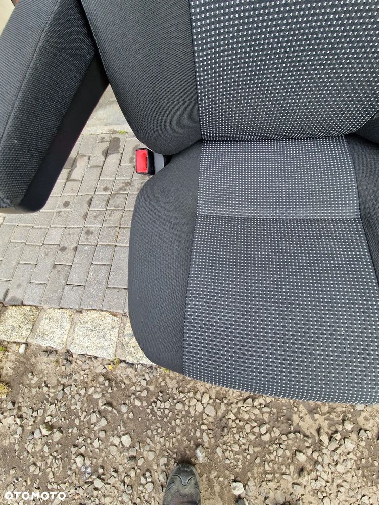 FOTEL LEWY MERCEDES SPRINTER 906 VW CRAFTER - 7