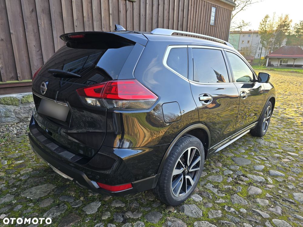 Nissan X-Trail 2.0 dCi Tekna Xtronic 4WD - 24