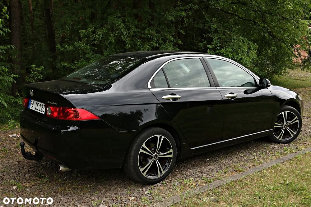 Honda Accord 2.0 i Sport - 22