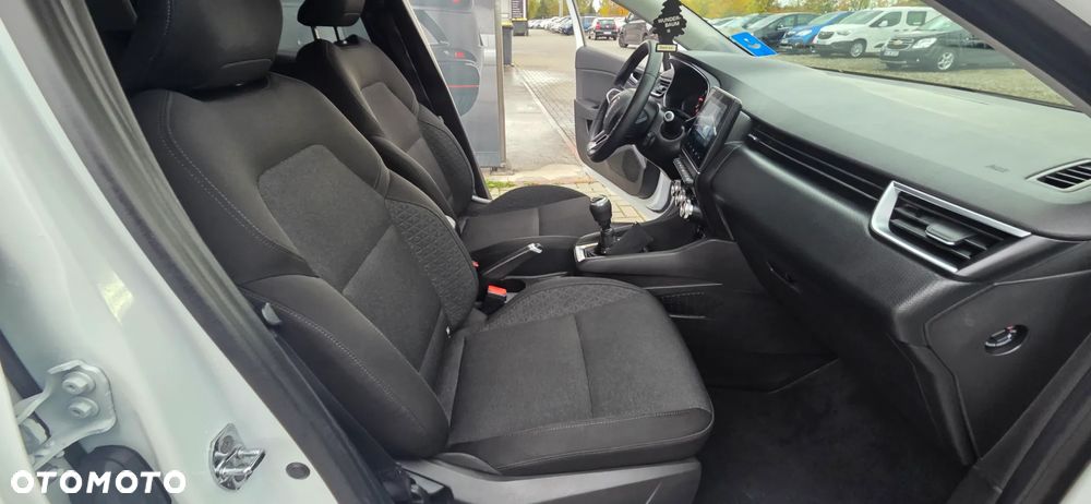 Renault Clio TCe 100 BUSINESS EDITION - 37