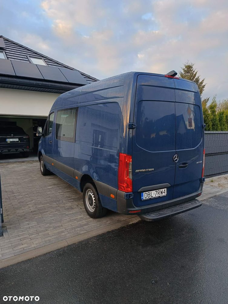 Mercedes-Benz Sprinter - 4