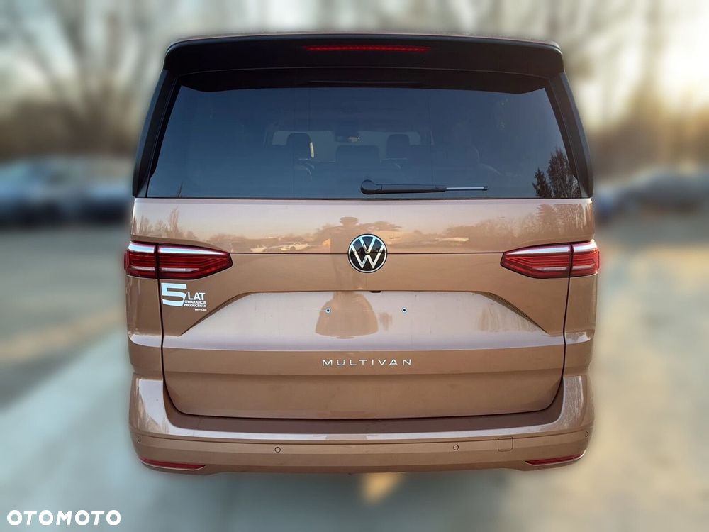 Volkswagen Multivan - 5