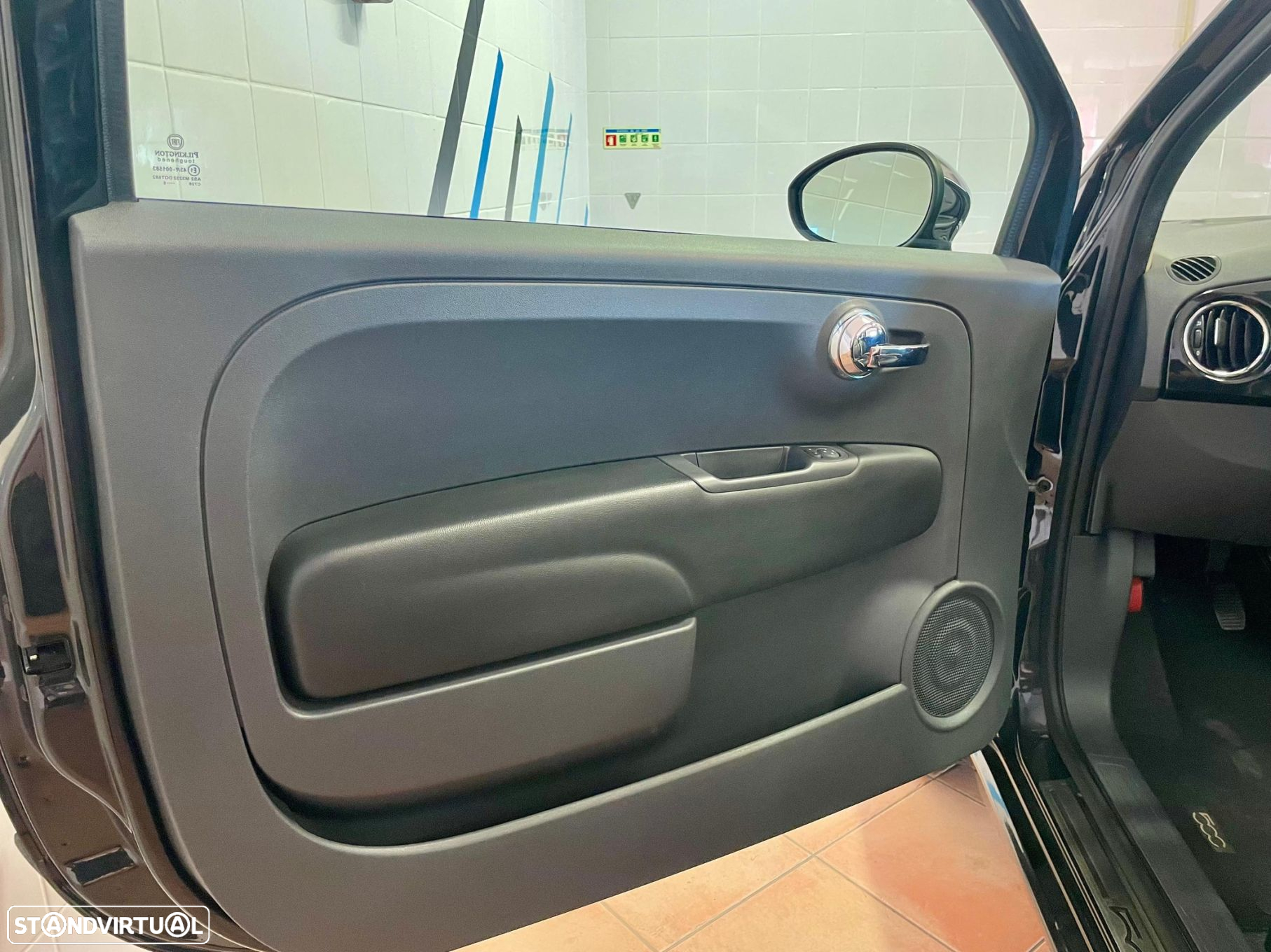 Fiat 500C 0.9 8V TwinAir Turbo S&S Lounge - 18